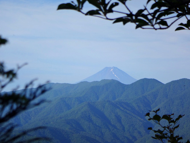 富士山に雪がない