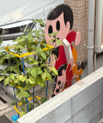 導線にある飛び出しくんは２枚重ねの豪華版