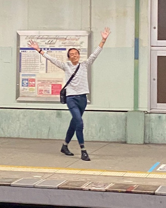 駅のホームの反対側から撮られたｗ