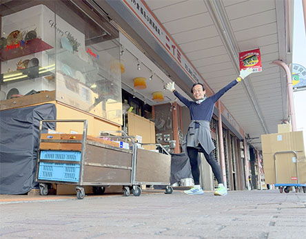 かっぱ橋を抜ける